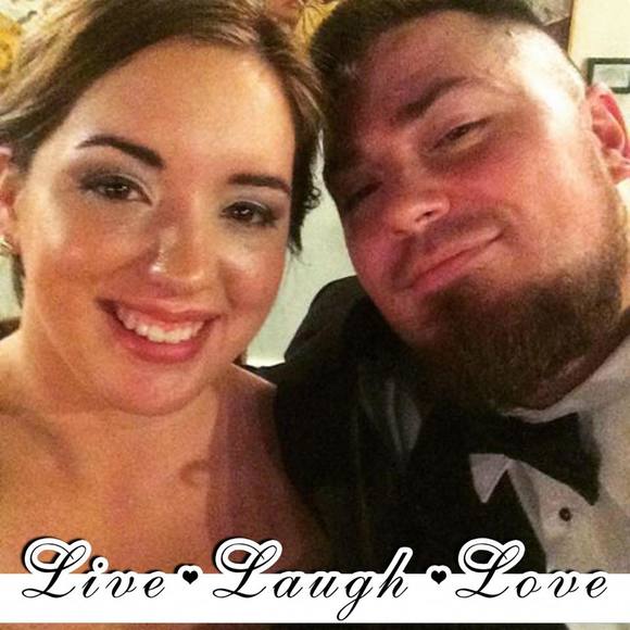 Meet your Posher, Lindsay - Picture 1 of 3